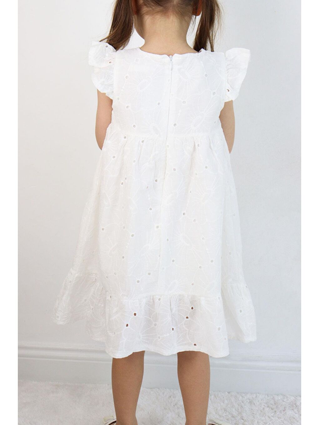 Kız Çocuk Elbise Güpürlü Çiçek Nakışlı Ekru (4-9 Yaş)-2