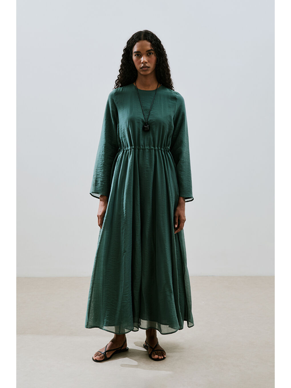 Uzun Beli Ayarlamalı Elbise Yeşil-1