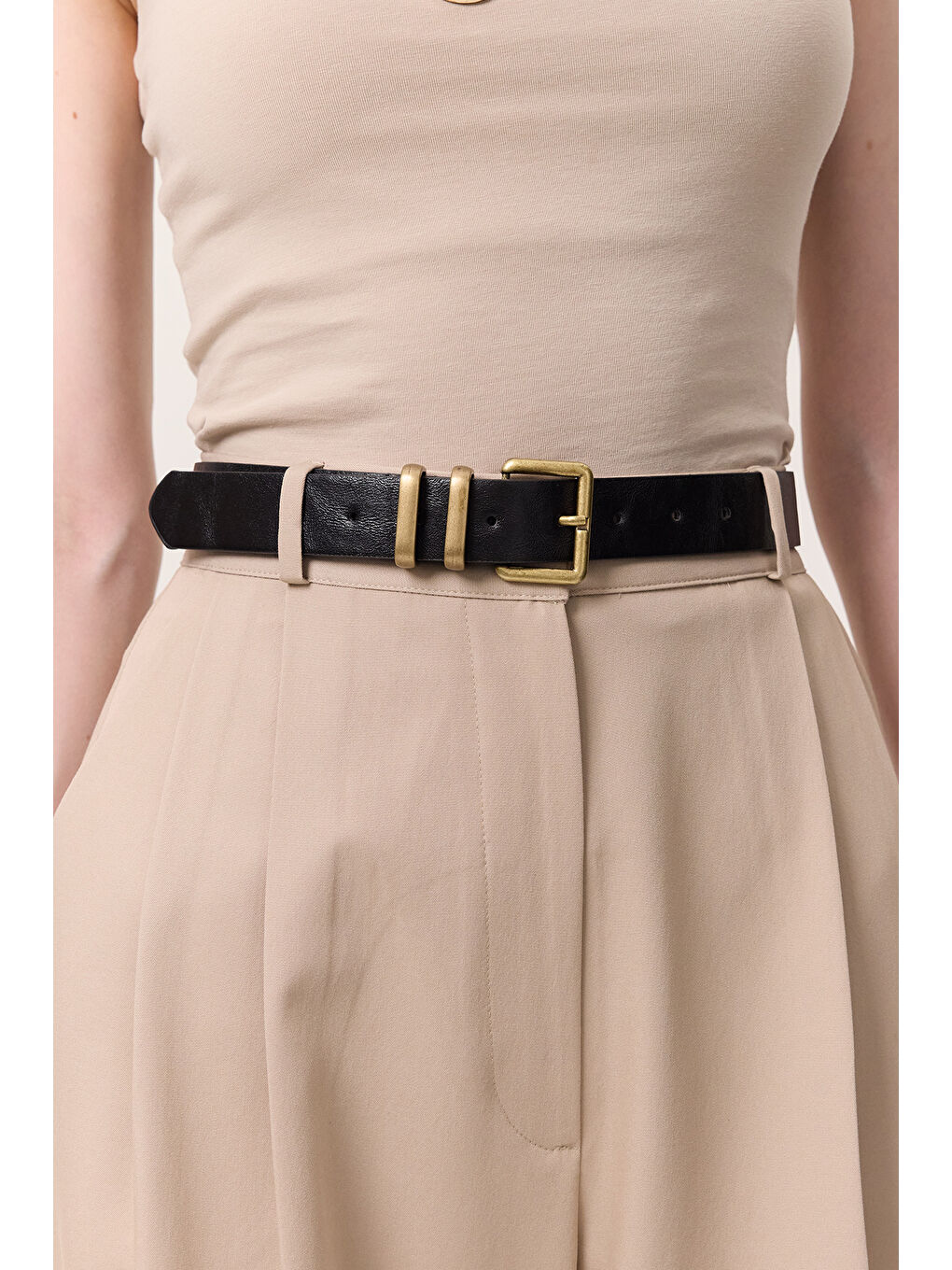 Kare Metal Tokalı Kemer Siyah-1