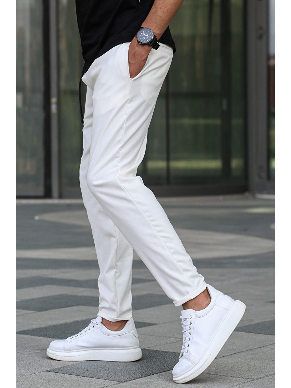 Beyaz Jogger Pantolon 4242-2