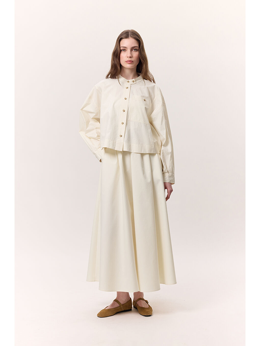 Ekru Geniş Cep Detaylı Kısa Gömlek Tereyağı-3