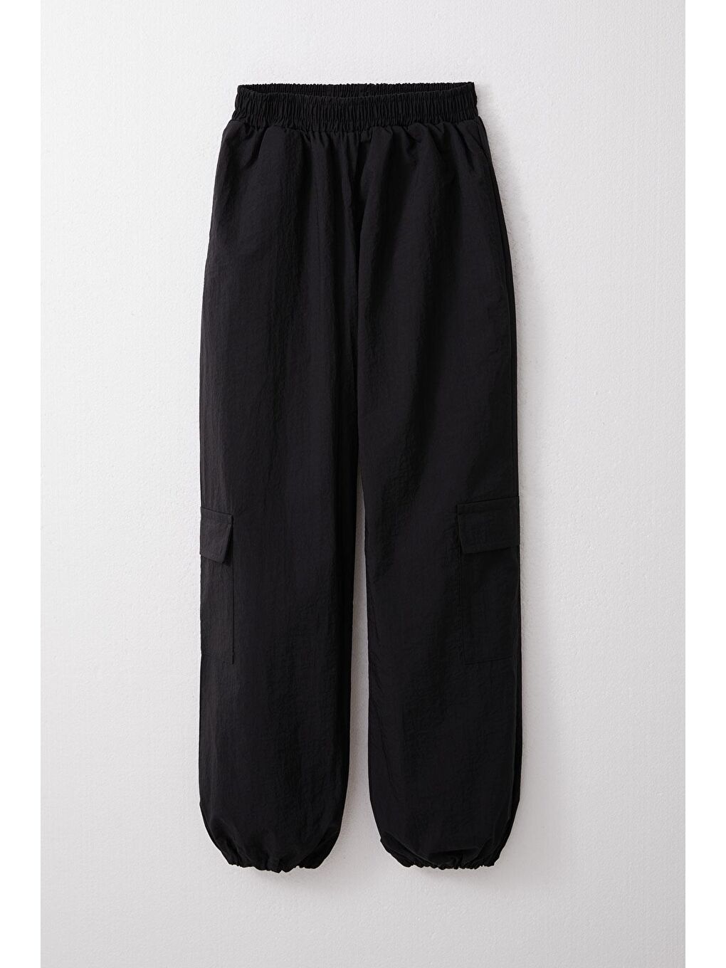 Kız Çocuk Paraşüt Jogger Paça Pantolon Kargo Cep Siyah (7-12 Yaş)-4