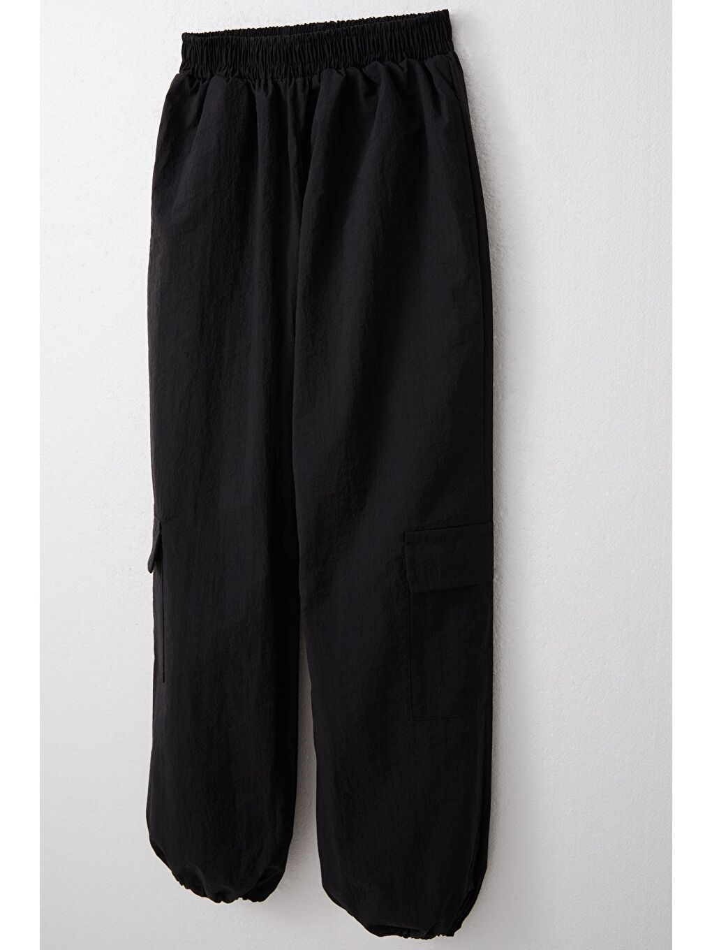 Kız Çocuk Paraşüt Jogger Paça Pantolon Kargo Cep Siyah (7-12 Yaş)-6