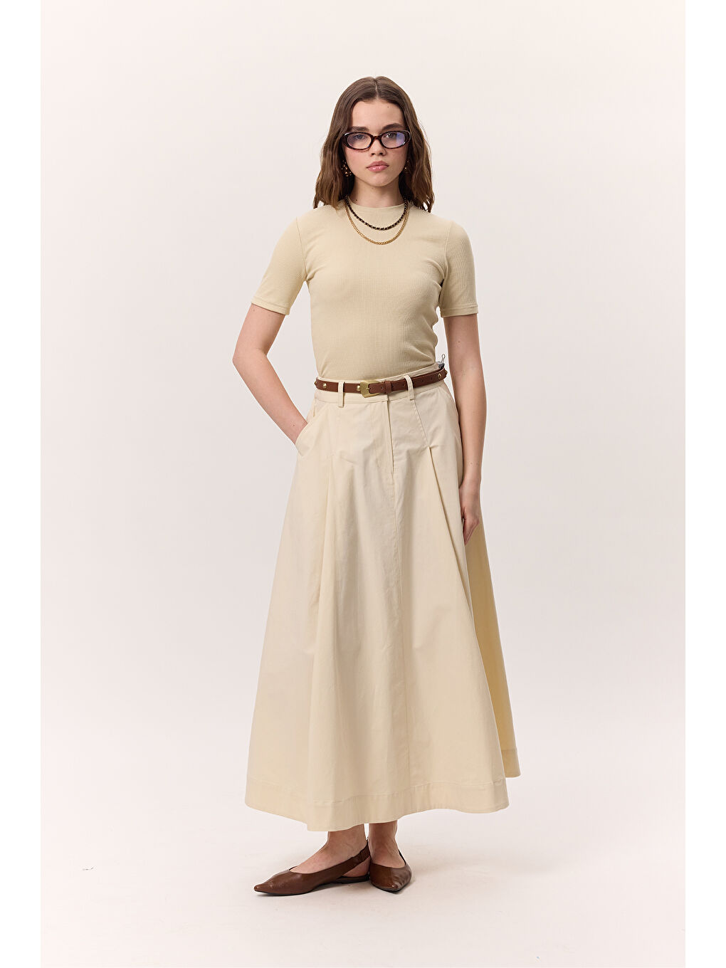 Ekru Cep Detaylı Geniş Etek Tereyağı-2