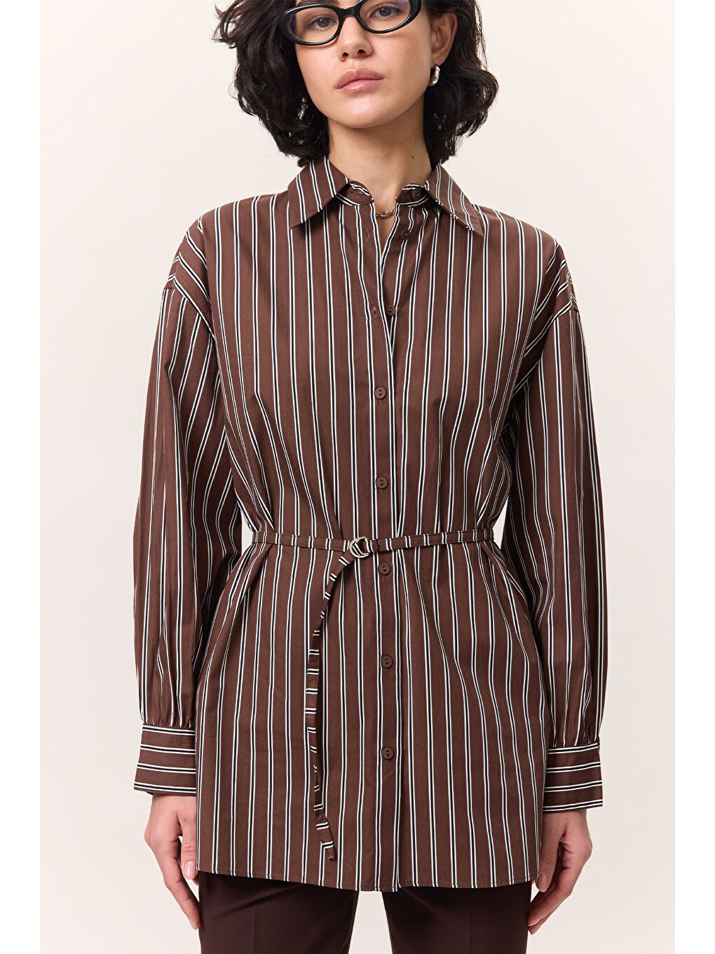 Çizgili Kemerli Gömlek Kahverengi-3