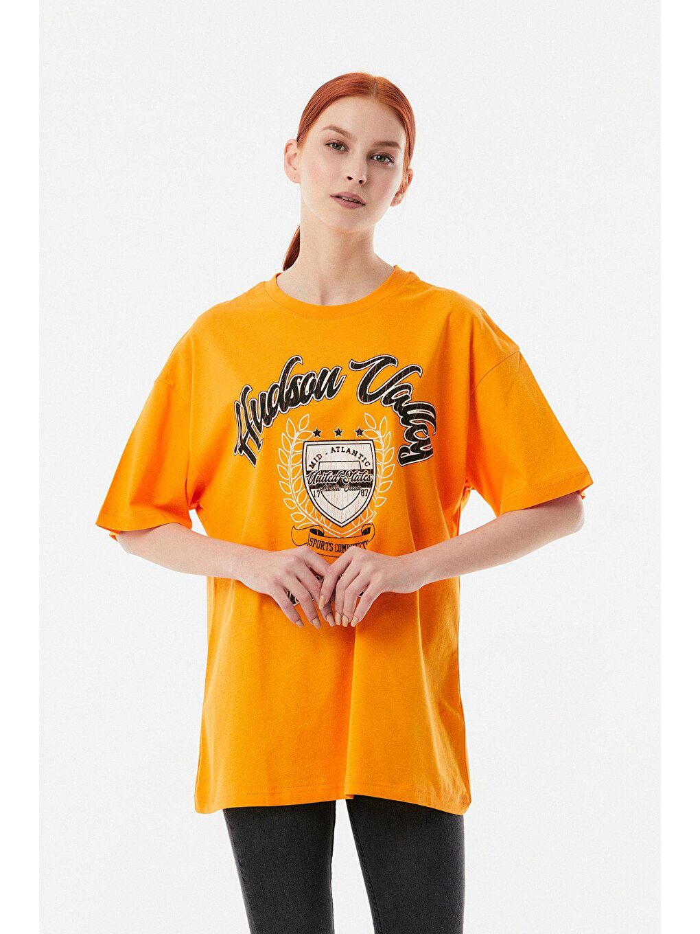 Turuncu Baskılı Bisiklet Yaka Oversize Tişört-2