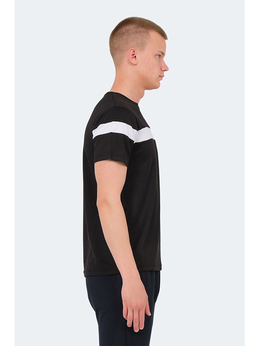 Siyah Bisiklet Yaka Kısa Kollu Erkek Tişört-3