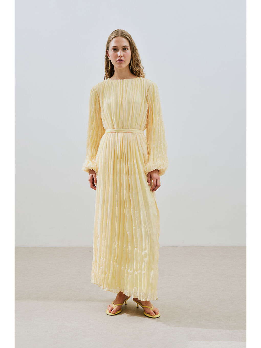 Karışık Piliseli Şifon Elbise Soft Sarı