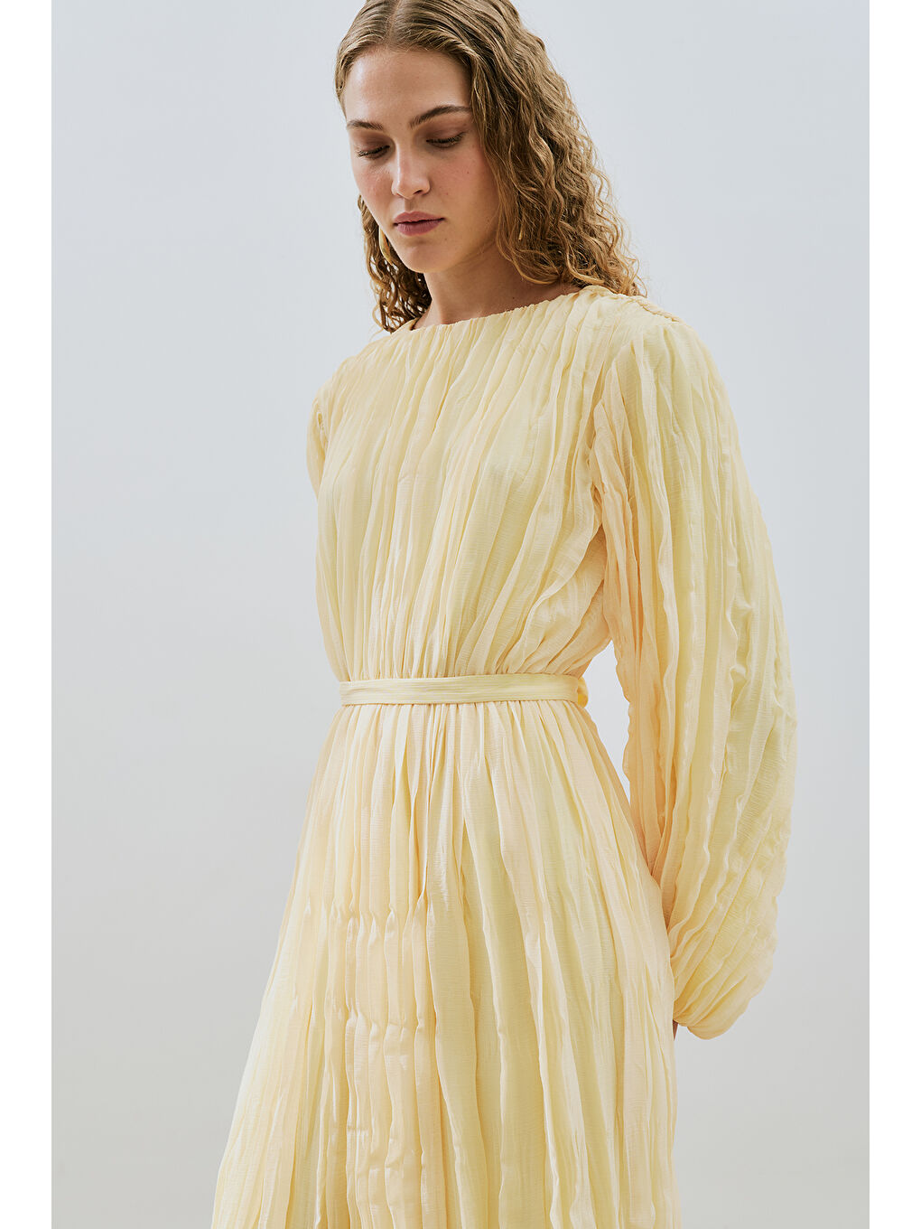 Karışık Piliseli Şifon Elbise Soft Sarı-2