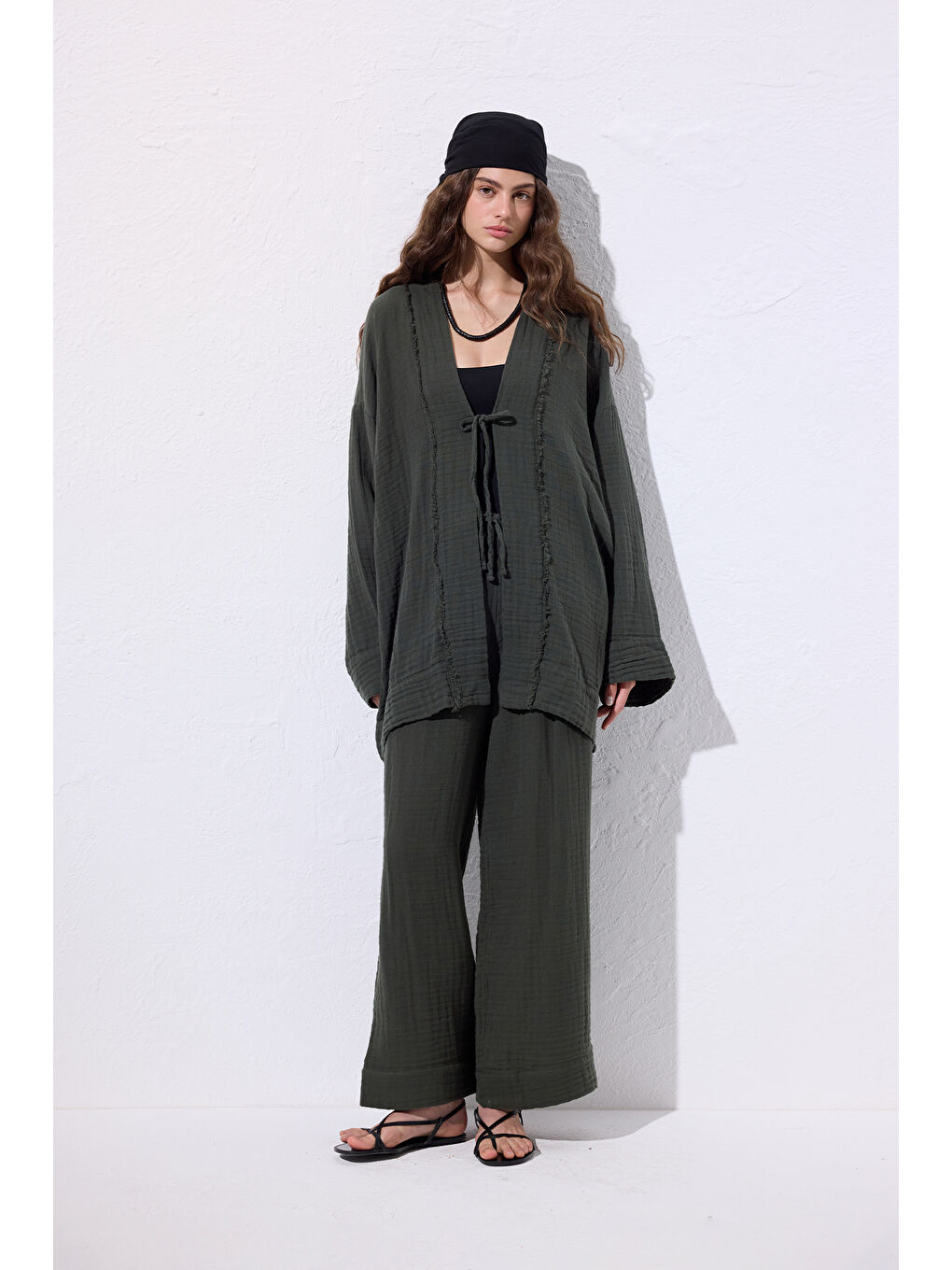 Müslin Geniş Kollu Kimono Koyu Yeşil-1