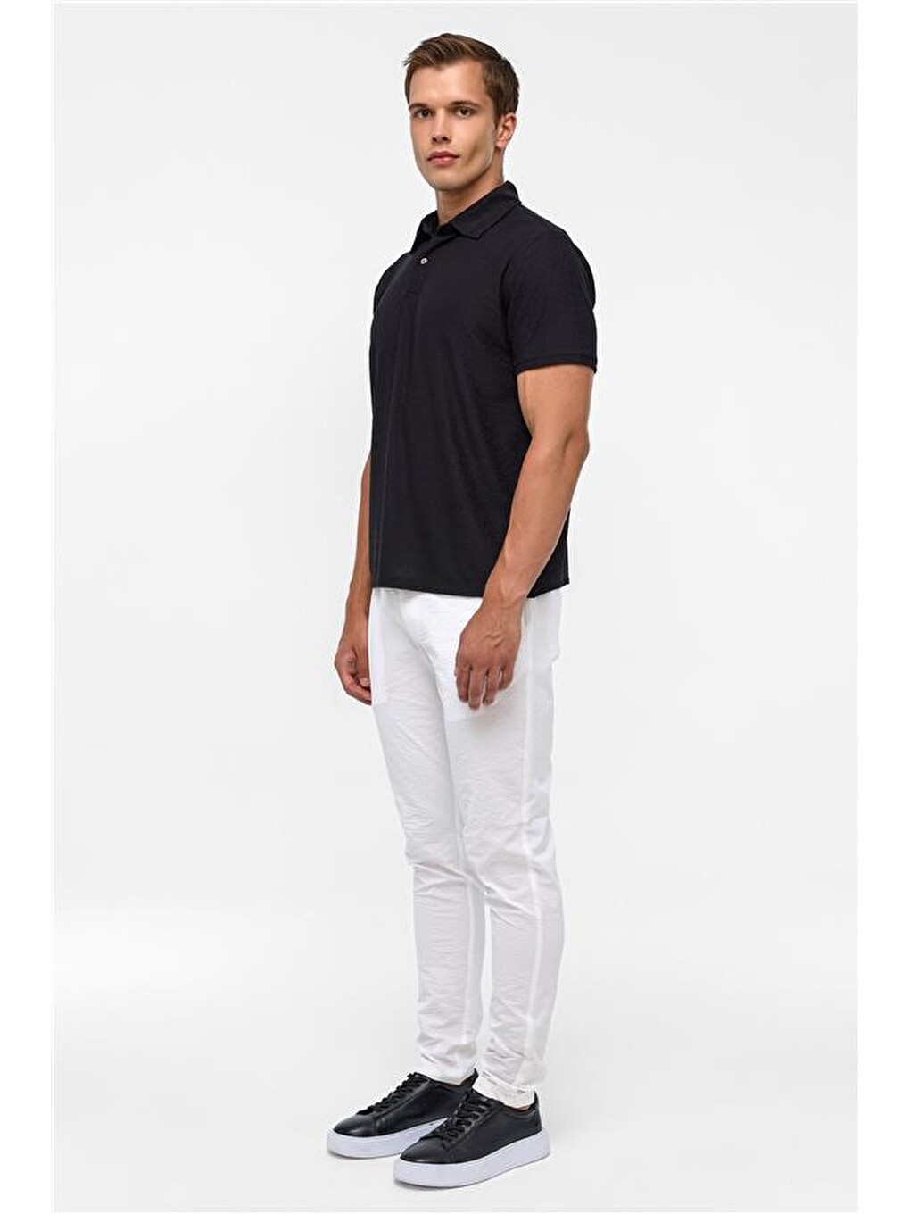 Siyah Regular Düz Polo Yaka Tişört-4