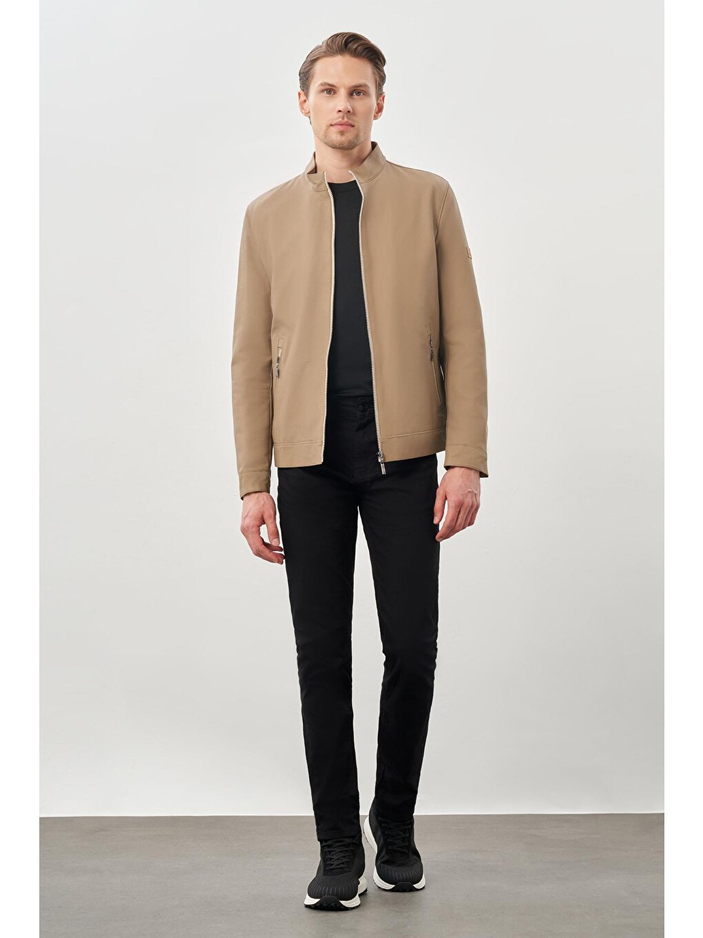 Bej Suni Deri Hakim Yaka Düz Yırtmaçsız Tam Astar Slim Fit Casual Deri Görünümlü Mont 1038245152-1
