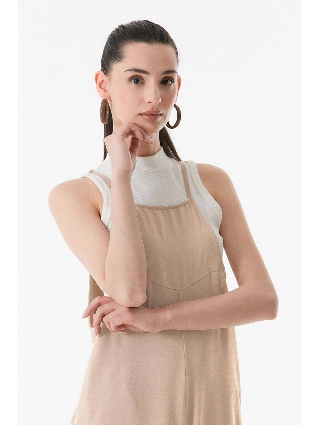 Bej İ̇p Askılı Ayrobin Kumaş Salaş Tulum-4