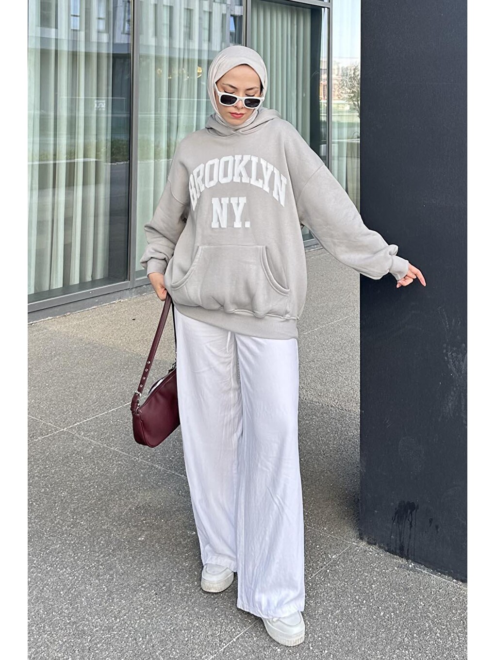 Brooklyn Baskılı Üç İplik Sweat Gri