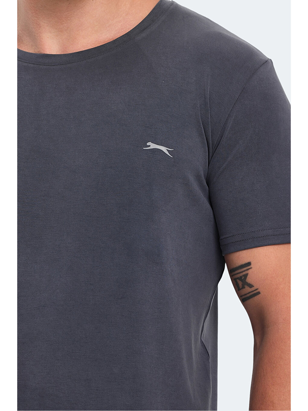 Gri Bisiklet Yaka Erkek Tişört-3