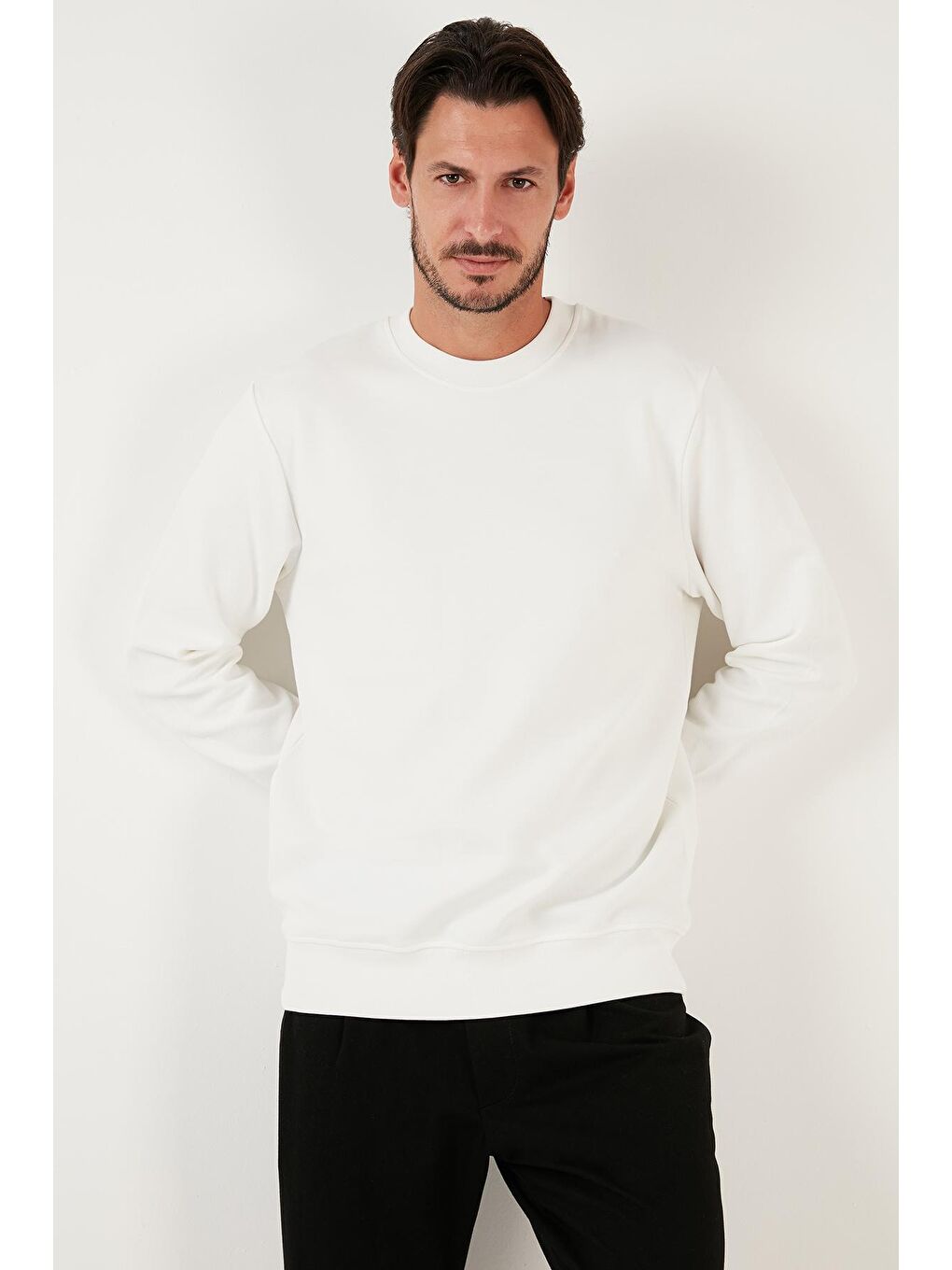 Buratti Ekru Pamuklu Bisiklet Yaka Regular Fit Basic Erkek Sweatshirt 5905521 - 3