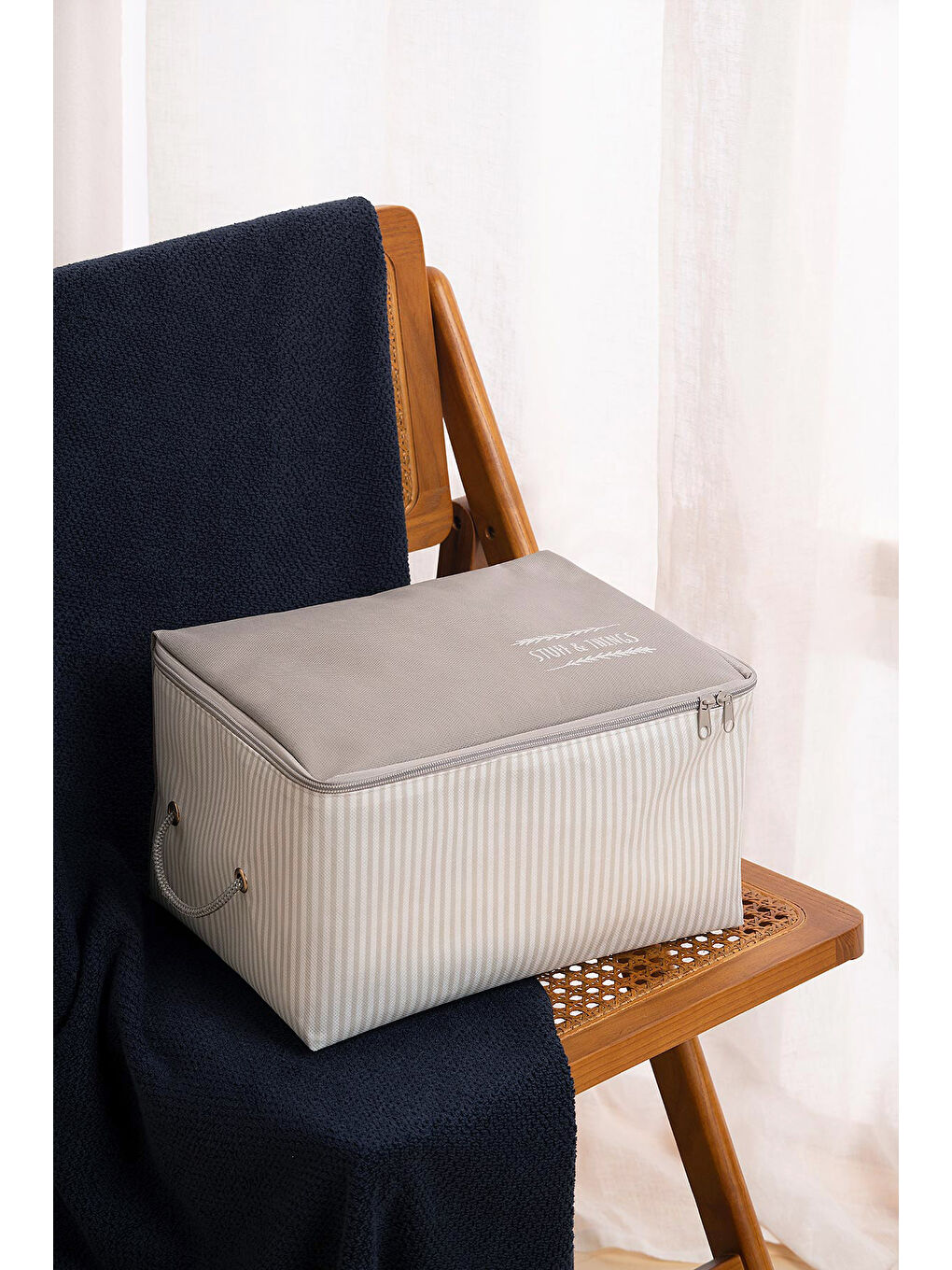 4'lü Gri Renk Stuff & Things Hurç Set-1