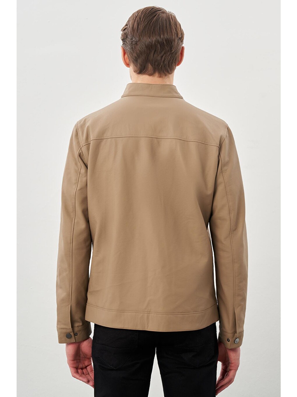 Bej Suni Deri Hakim Yaka Düz Yırtmaçsız Tam Astar Slim Fit Casual Deri Görünümlü Mont 1038245152-4