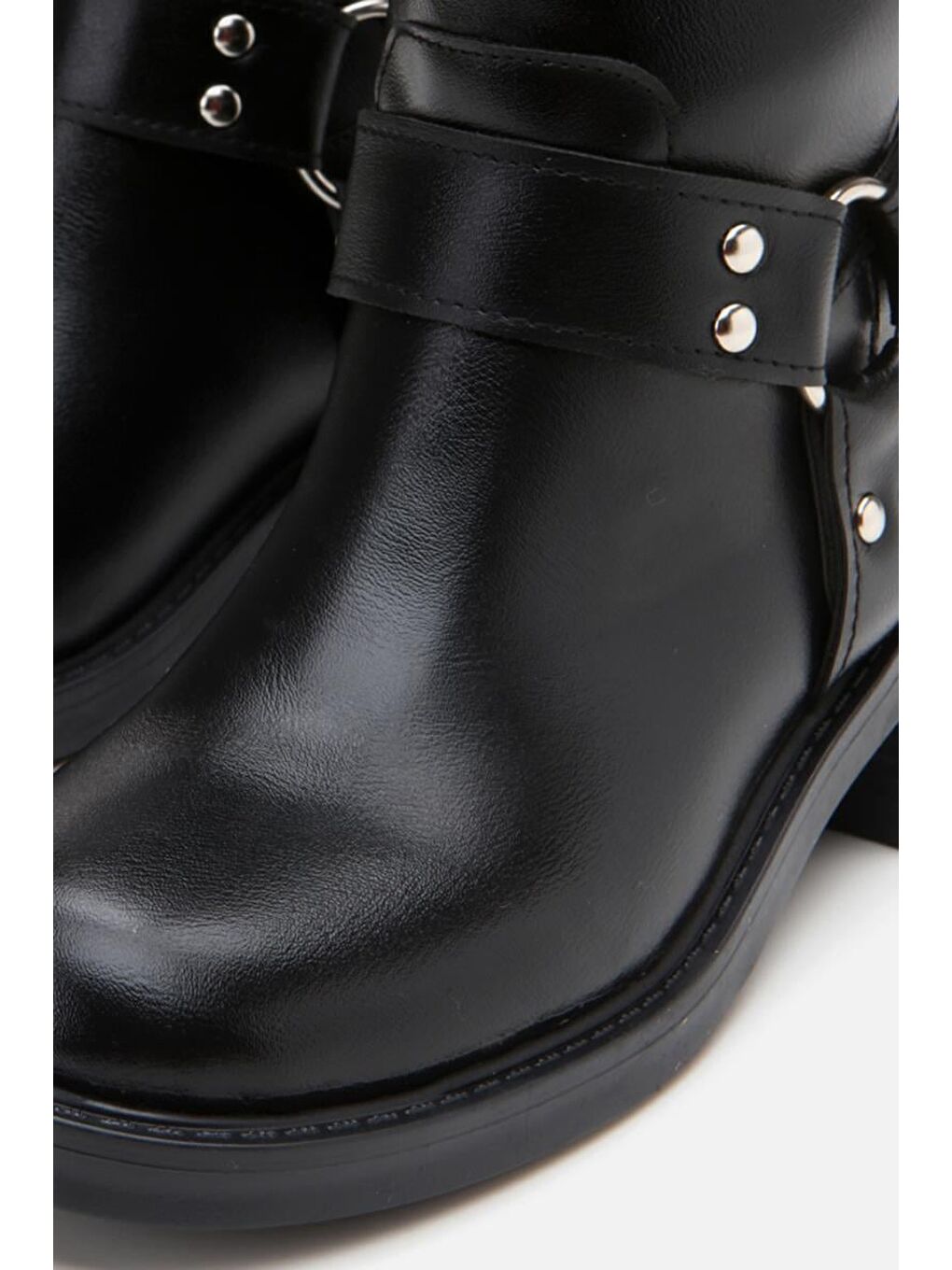 Siyah Kadın Tokalı Çizme-3