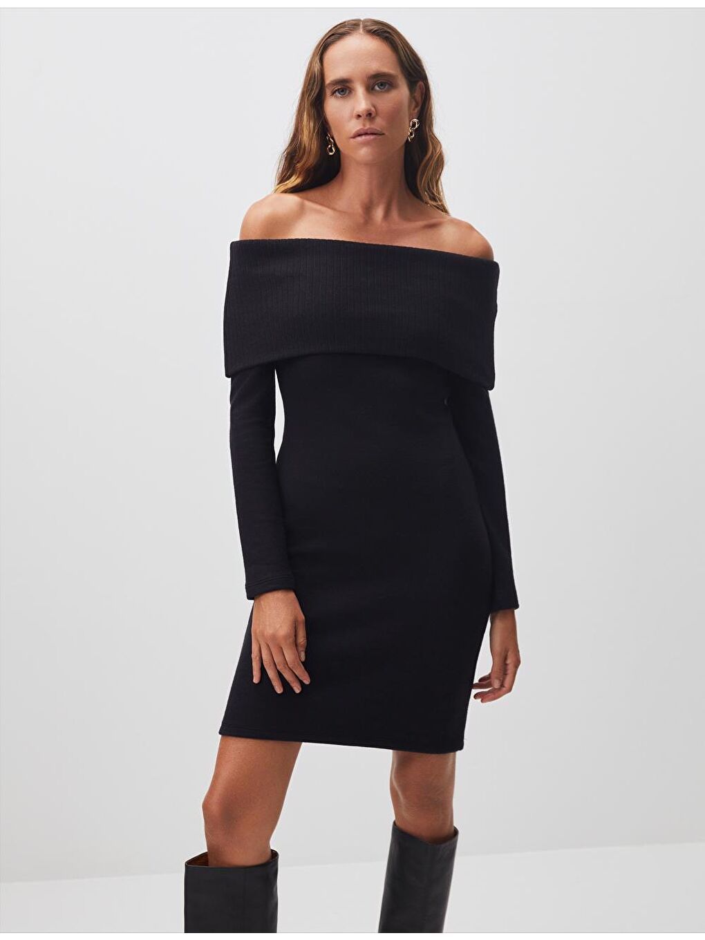 Siyah Bardot Yaka Mini Basic Elbise-3