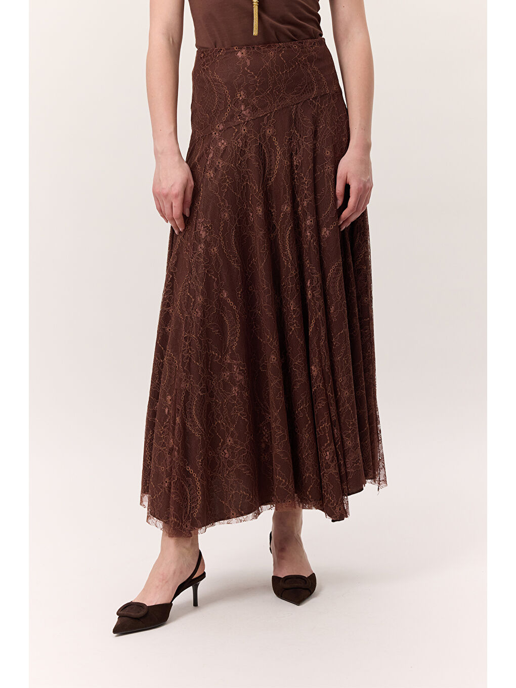 Pembe Dantelli Geniş Etek Kahverengi-7