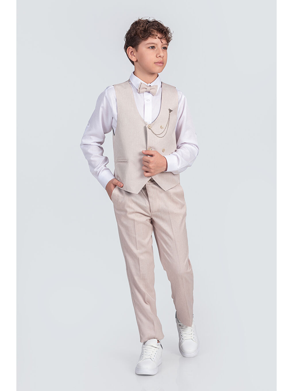 Bej Erkek Çocuk Takım Elbise Papyonlu Yelekli Takım Elbise TE.9999-1