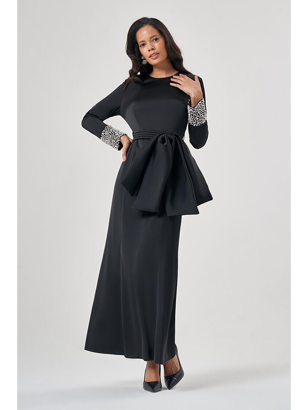 Kolları Taş İşlemeli Luxury Siyah Elbise-1