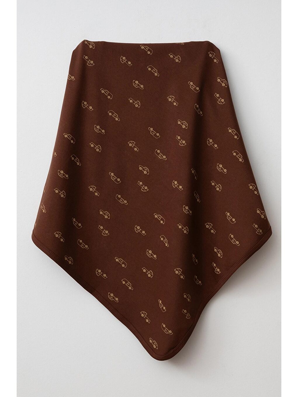 Kahverengi Araba Desenli İnterlok Battaniye 5000