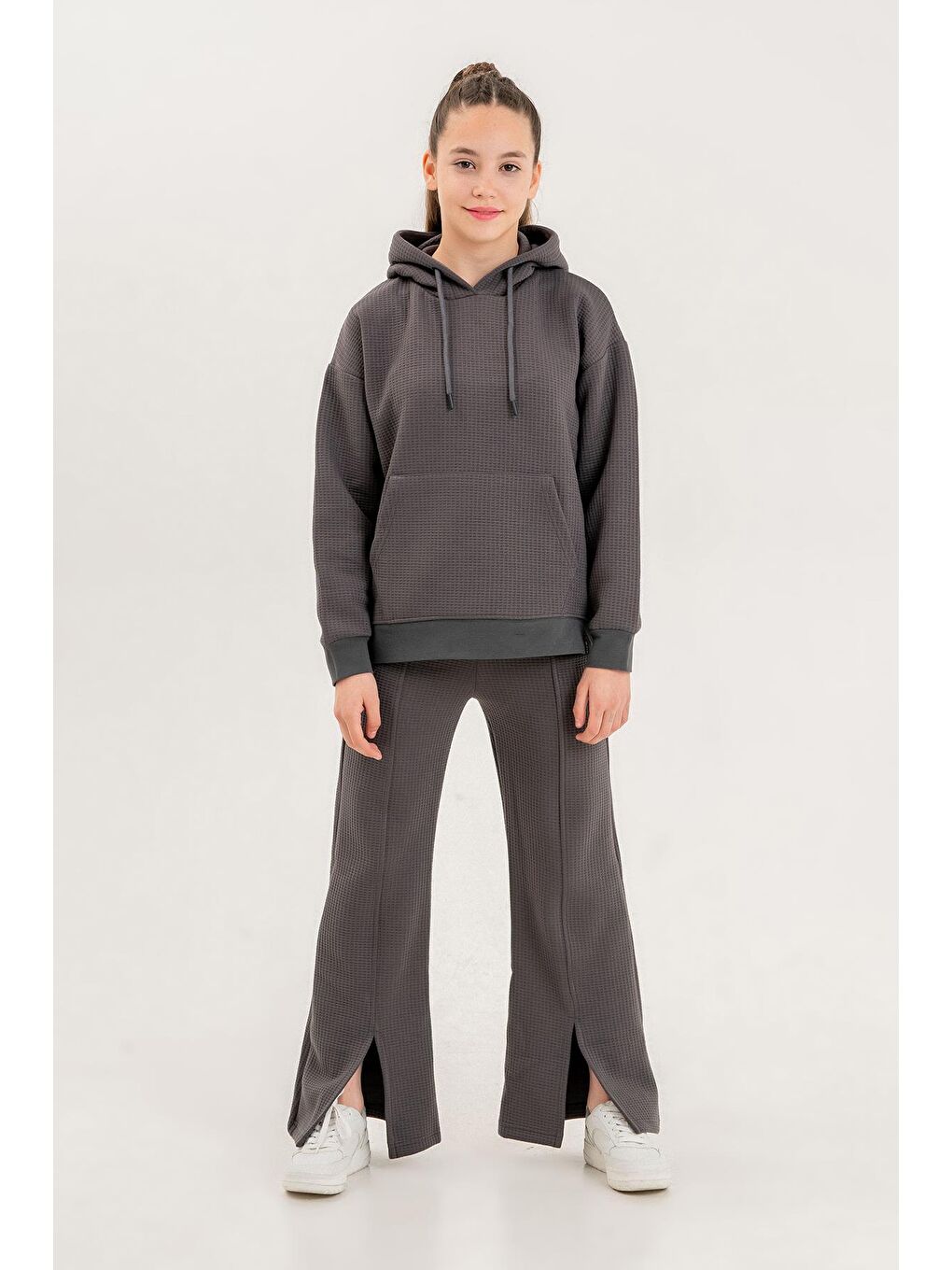 Pembe Kız Çocuk Kapüşonlu Yırtmaç Paça Detaylı Waffle Kumaş Eşofman Takımı