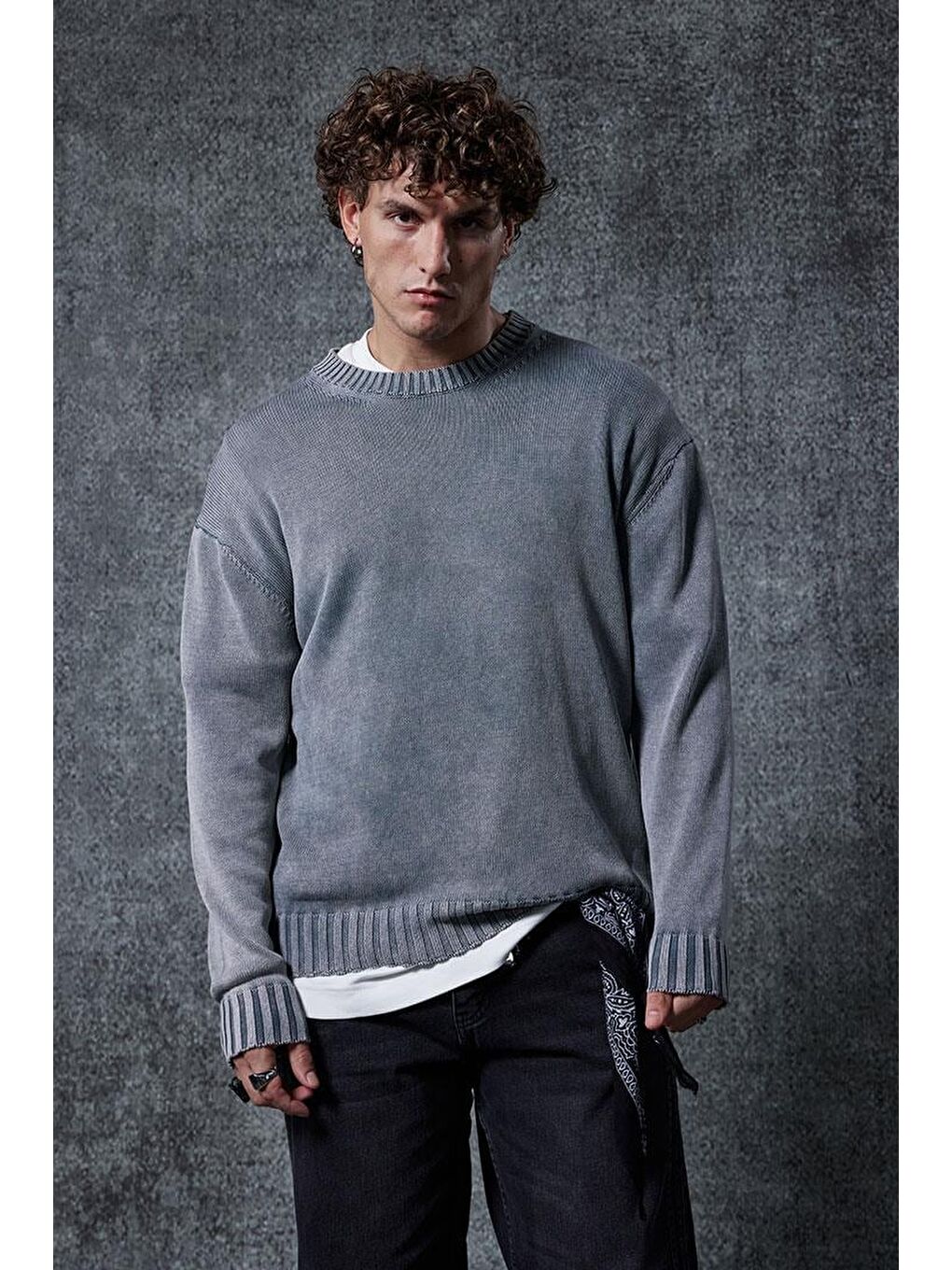 Erkek Oversize Bisiklet Yaka Basic Triko Kazak Gri-1