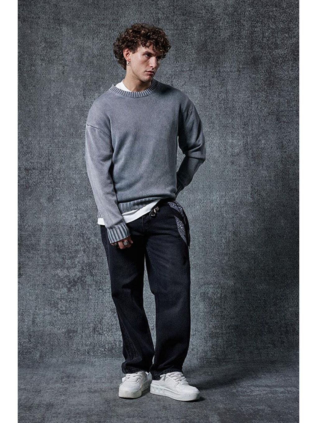 Erkek Oversize Bisiklet Yaka Basic Triko Kazak Gri-3