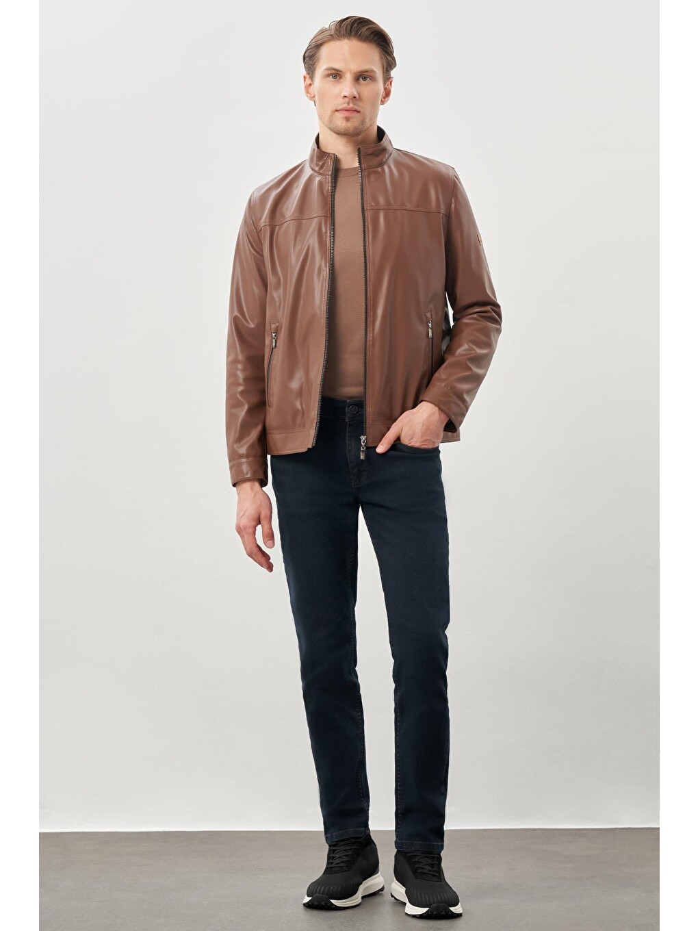 Koyu Kahverengi Suni Deri Hakim Yaka Düz Yırtmaçsız Tam Astar Slim Fit Casual Deri Mont 1038245151-1