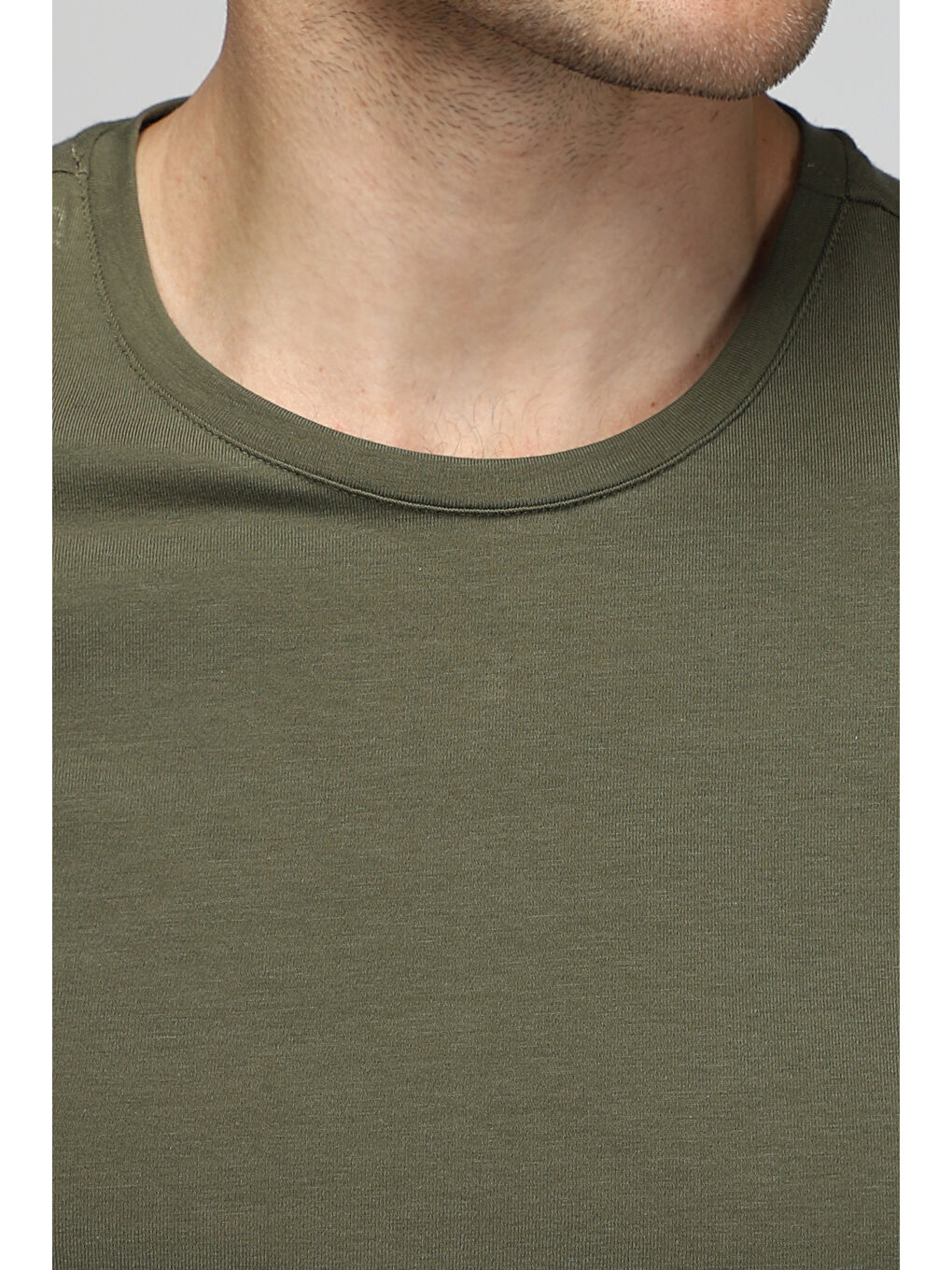 Haki Bisiklet Yaka Slim Fit Dar Kesim Pamuklu Tişört-4