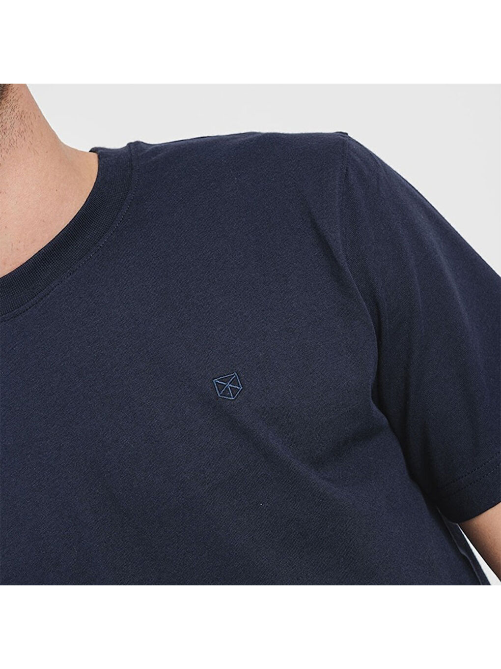 Logan Crew Neck Erkek Lacivert Yuvarlak Yaka Spor Tişört-3