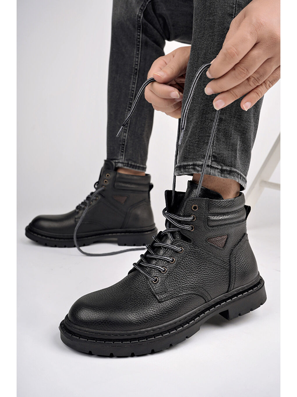 Siyah STEPHAN Bağcıklı Hakiki Deri Kaymaz Taban Erkek Klasik Bot-9