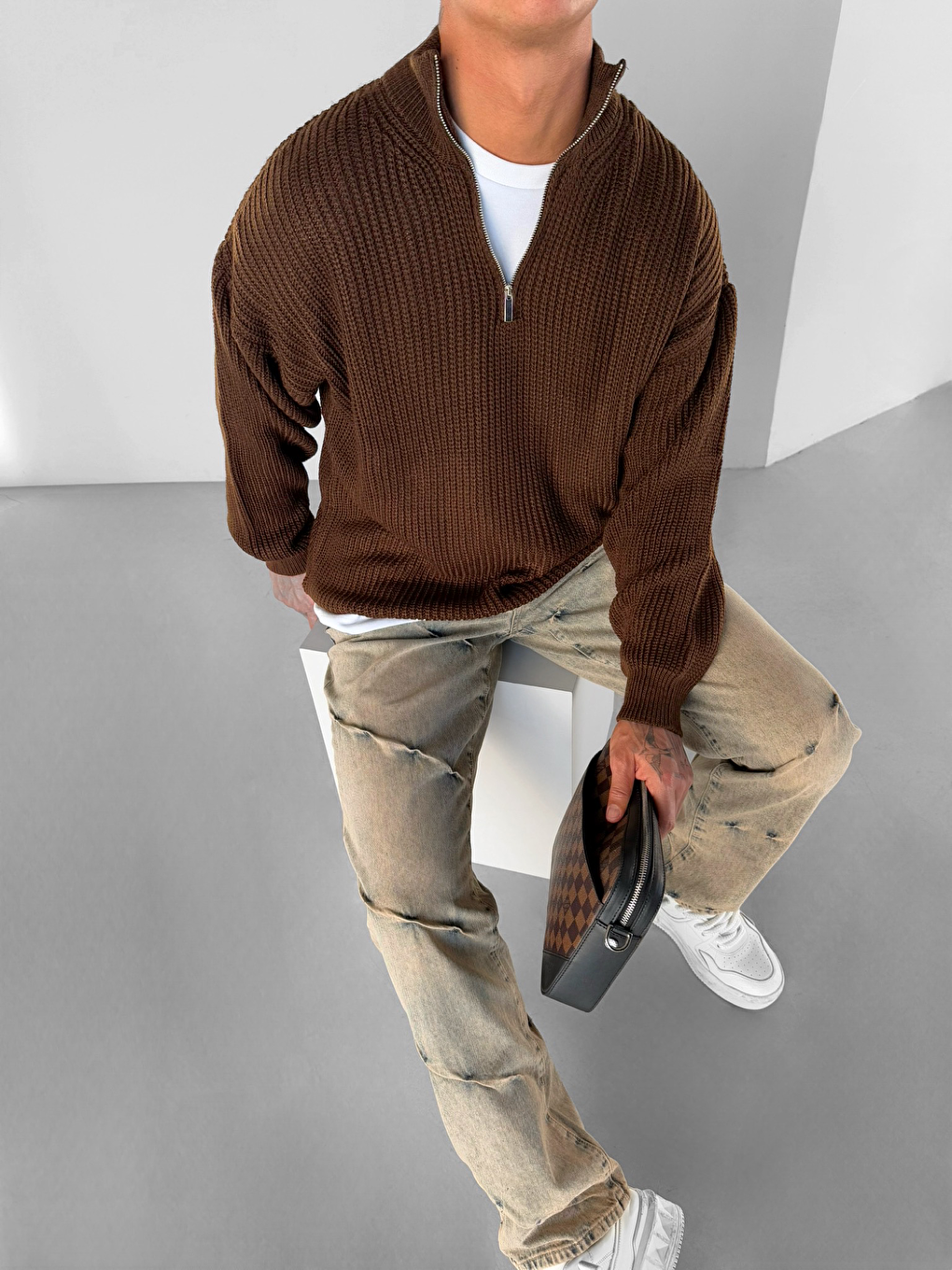 Kahverengi Erkek Oversize Yarım Fermuarlı Kazak Kahve-4