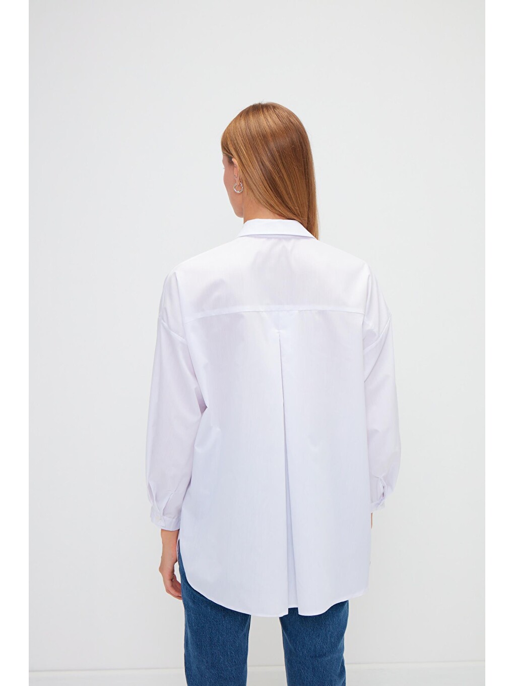 Beyaz Düz Uzun Kollu Oversize Poplin Gömlek