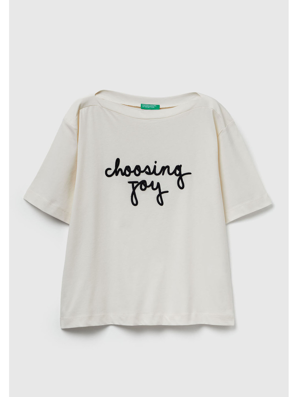 Ekru Kadın Krem %100 Pamuk Önü Yazı İşlemeli Kayık Yaka T-shirt-1