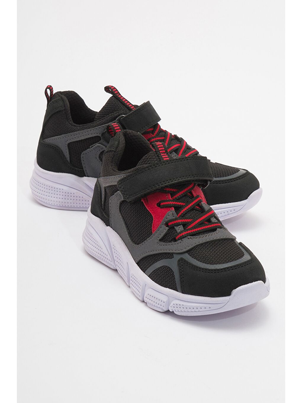 Erkek Çocuk Siyah Günlük Spor Ayakkabı-1