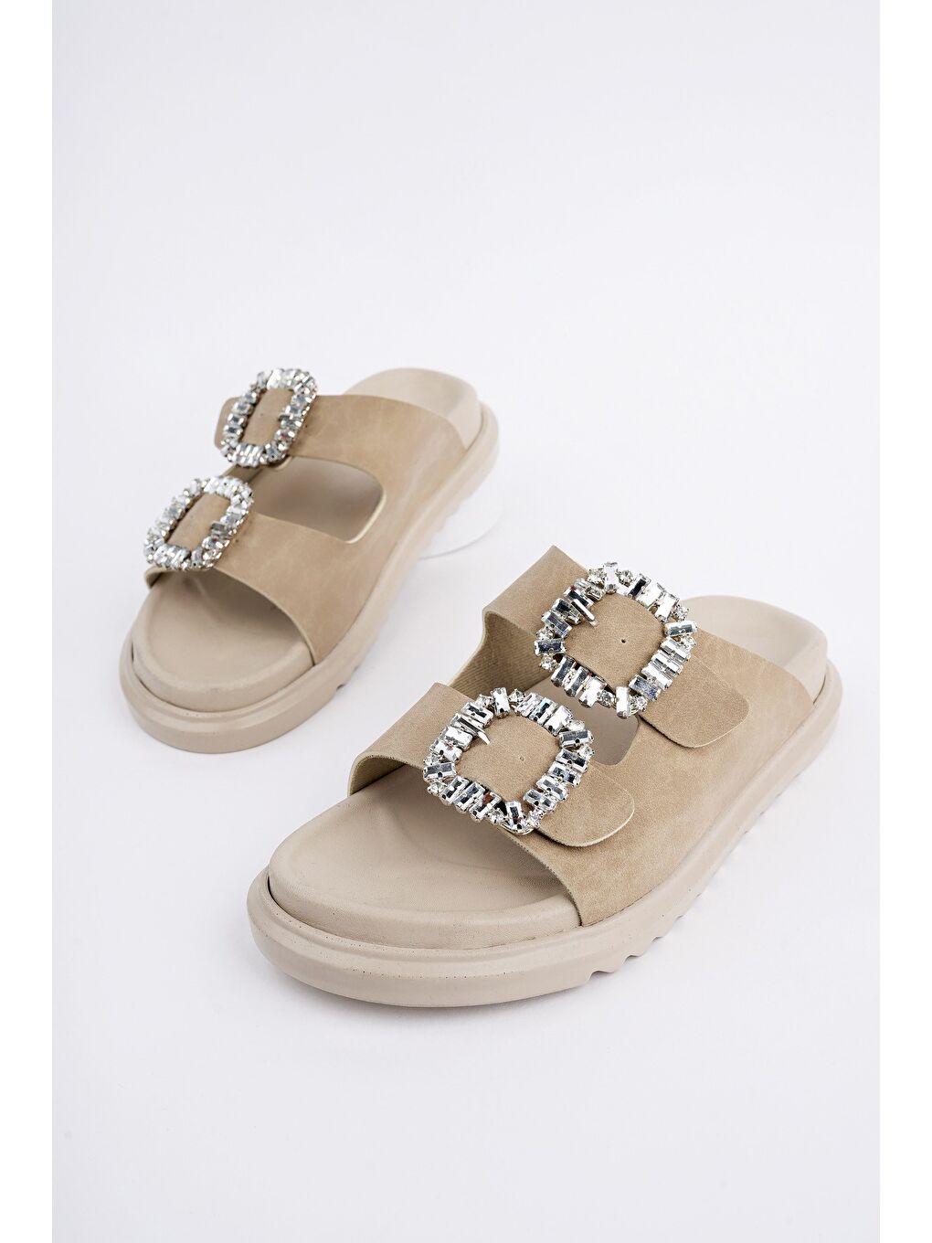 Bej HALLE Çift Bantlı Taş Detaylı Günlük Kadın Terlik-2