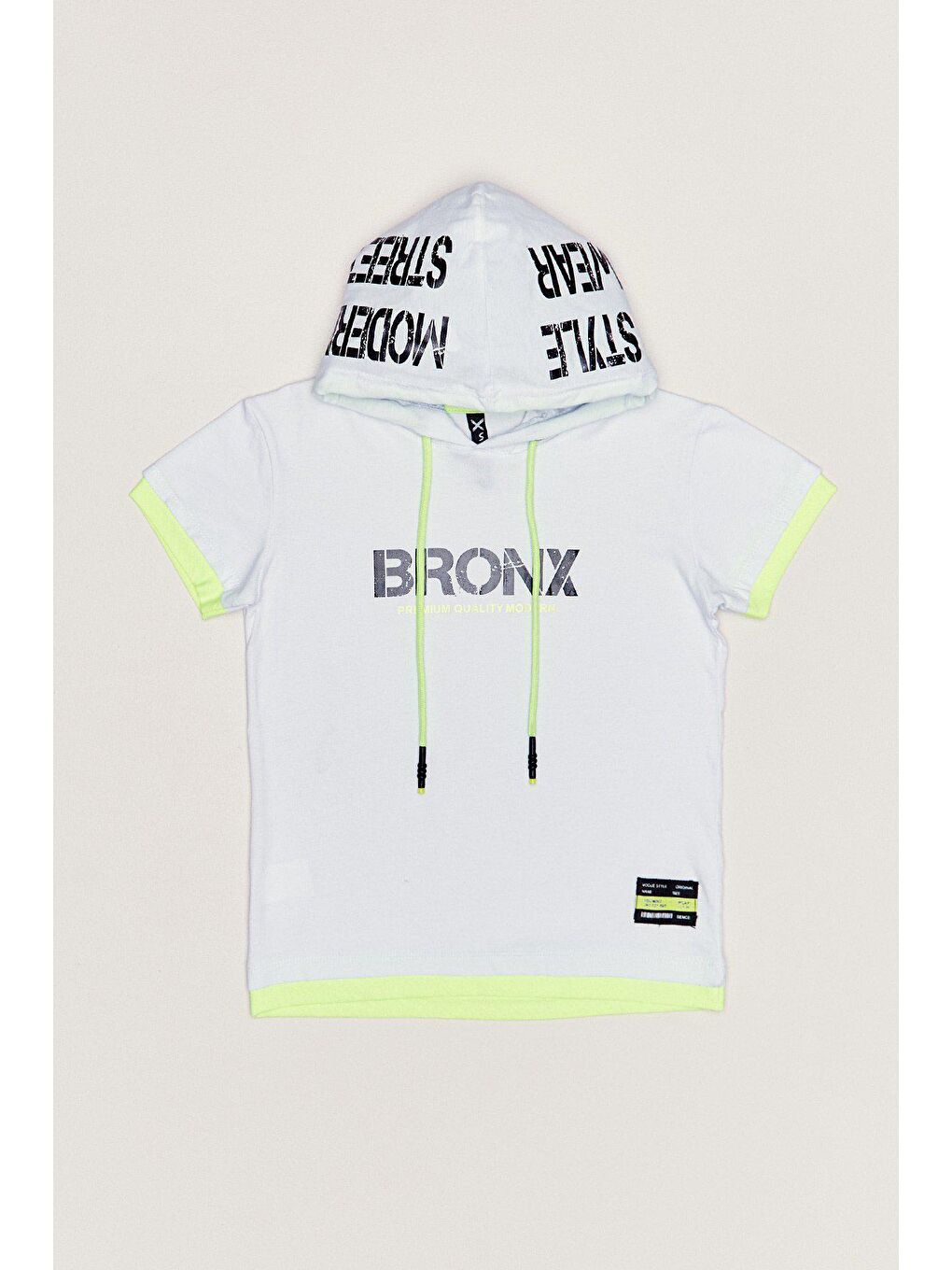 Beyaz Baskılı Kapüşonlu Çocuk Tişört