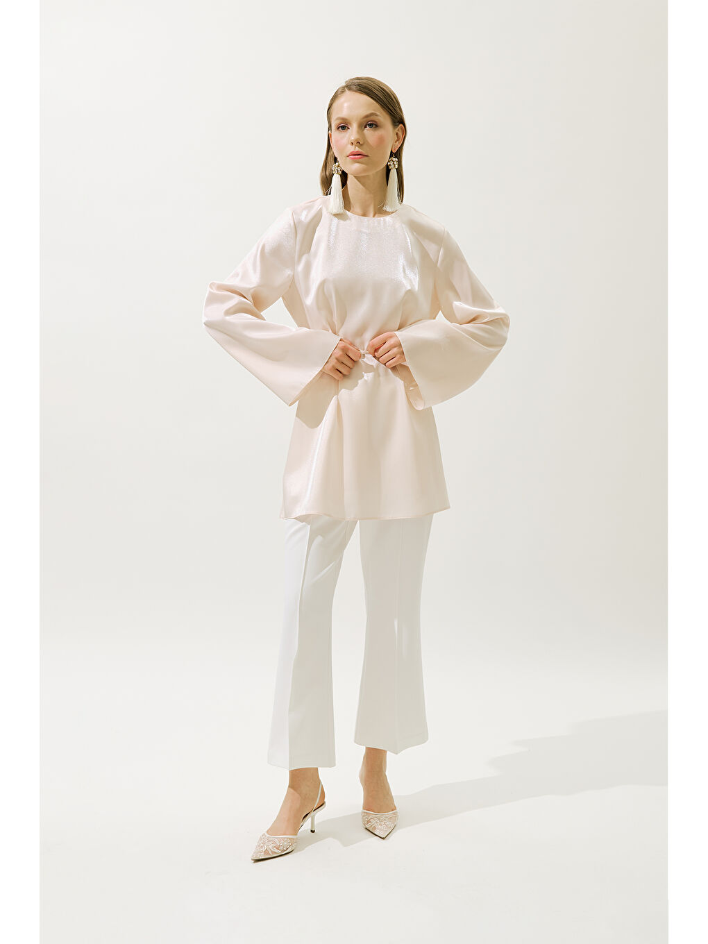 Ekru Hana Organze Bluz İnci-2