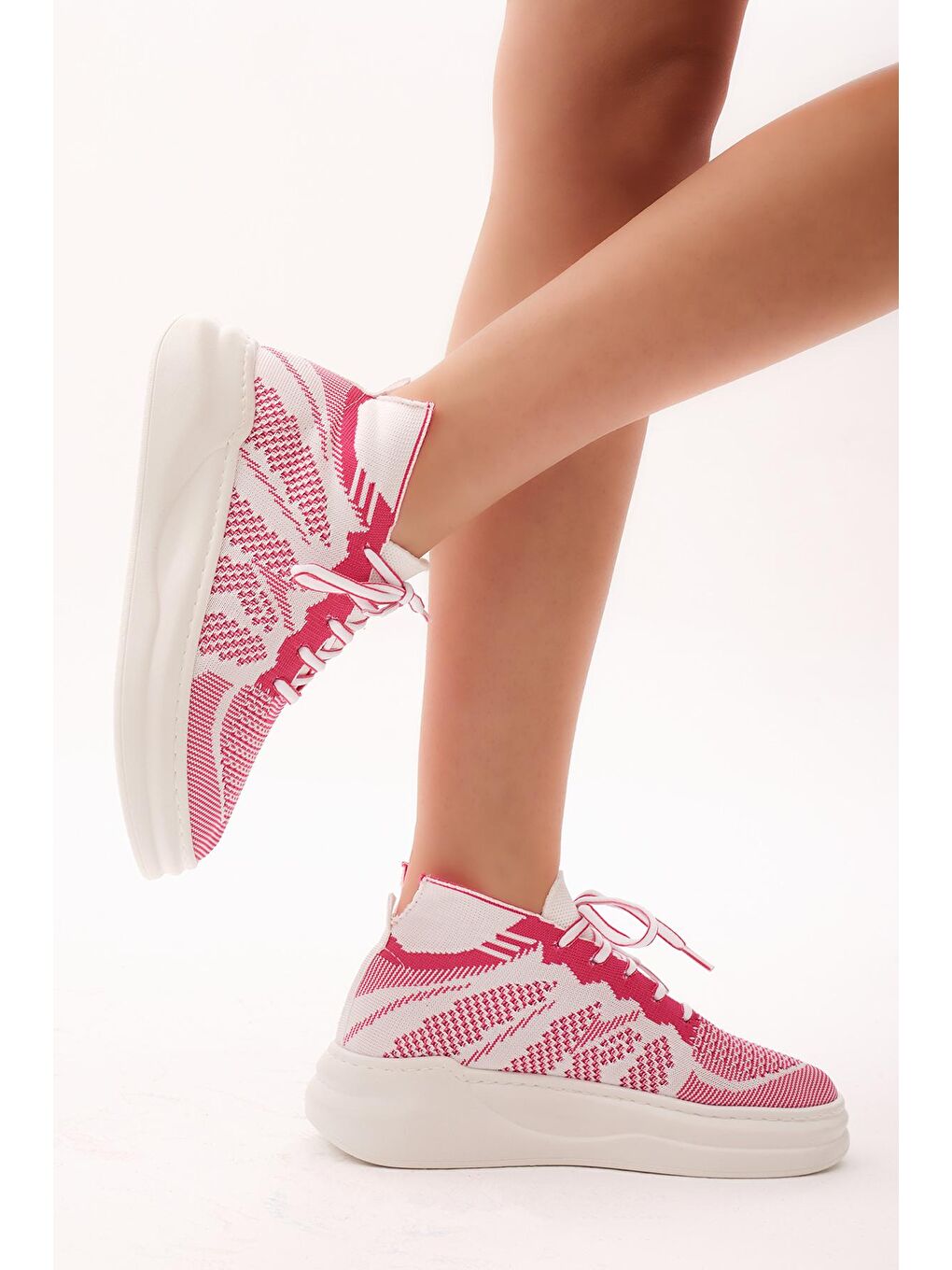 Kadın Fuşya Rahat Kalıp Bağcıklı Sneaker-2