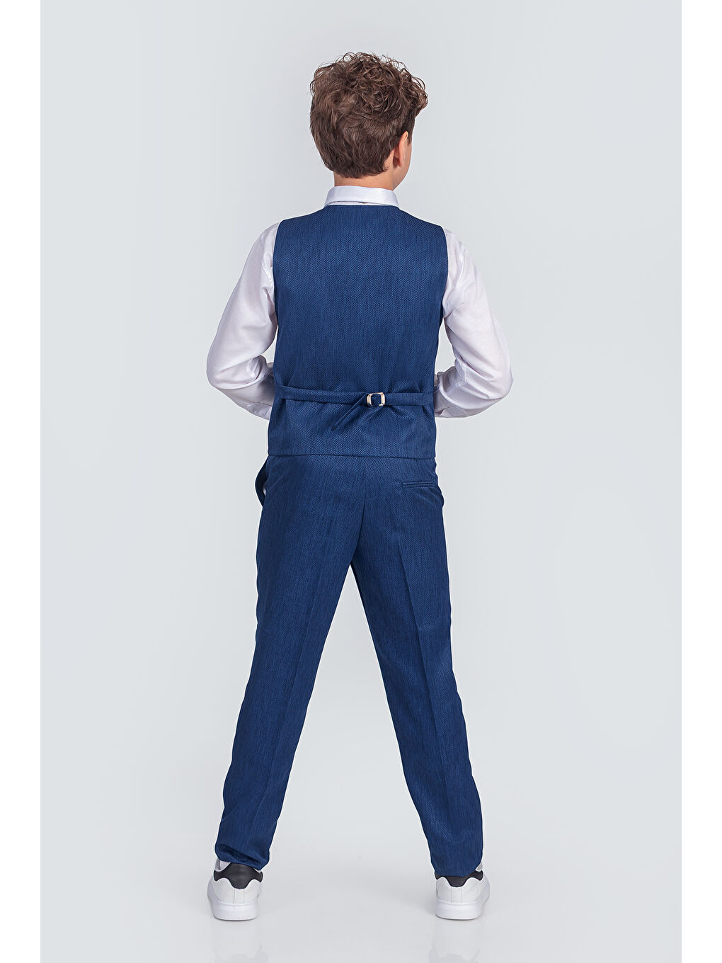 Mavi Erkek Çocuk Takım Elbise Papyonlu Yelekli Takım Elbise TE.9999-3