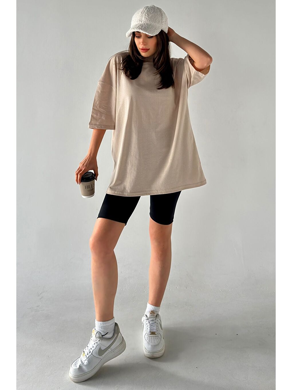 Kadın Düz Renk Bej Oversize T Shirt-1