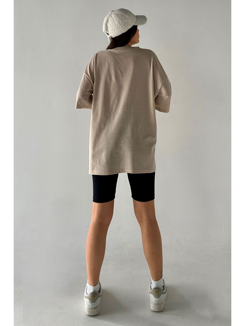 Kadın Düz Renk Bej Oversize T Shirt-2