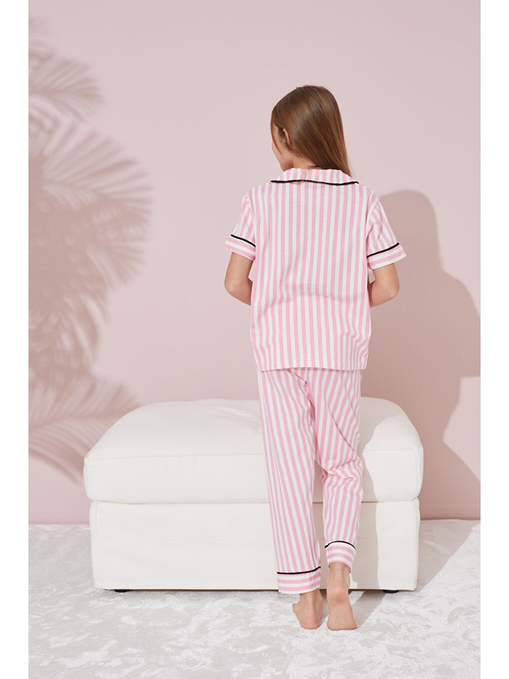 Pembe Beyaz Çizgi Desenli Düğmeli Biyeli Örme Pijama Takım-3