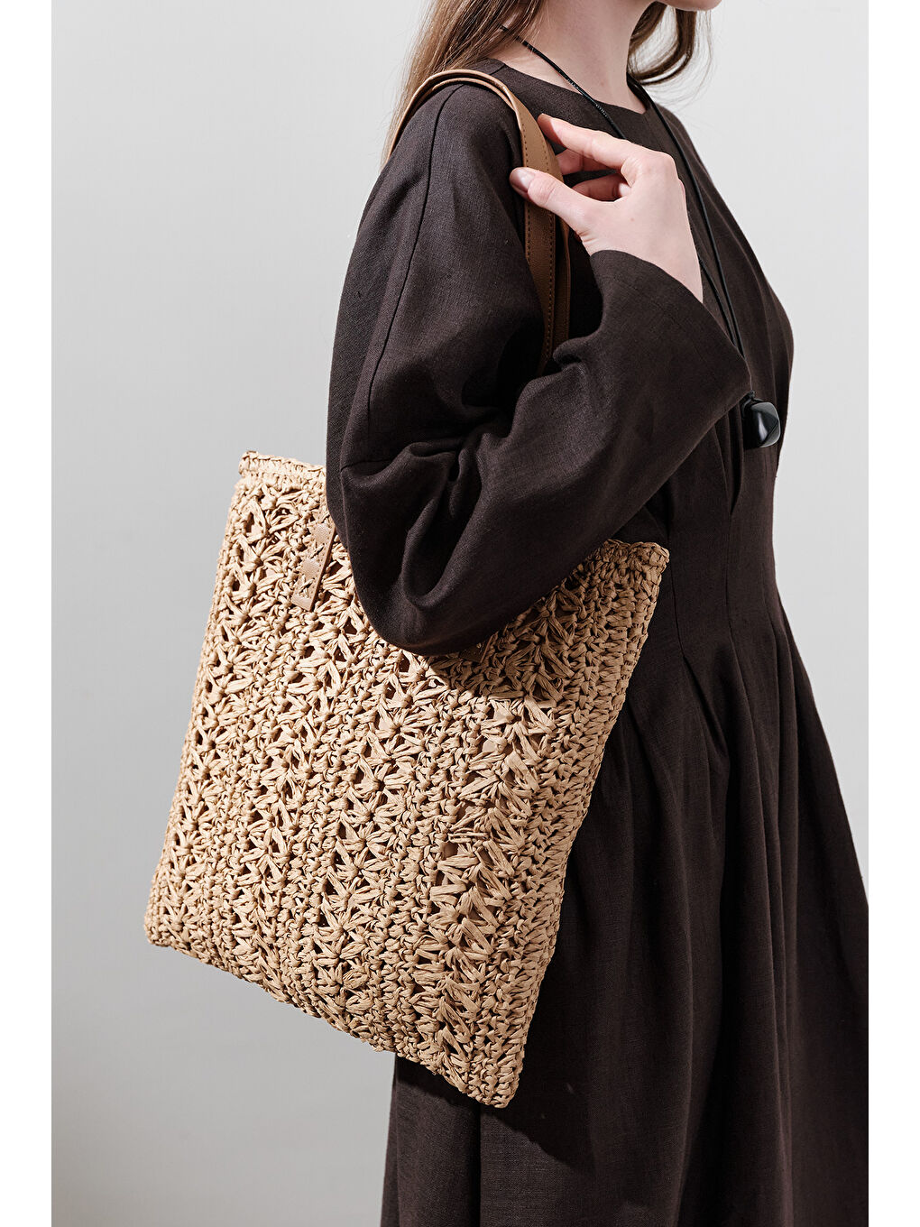 Bej Desenli Hasır Omuz Çantası Natural