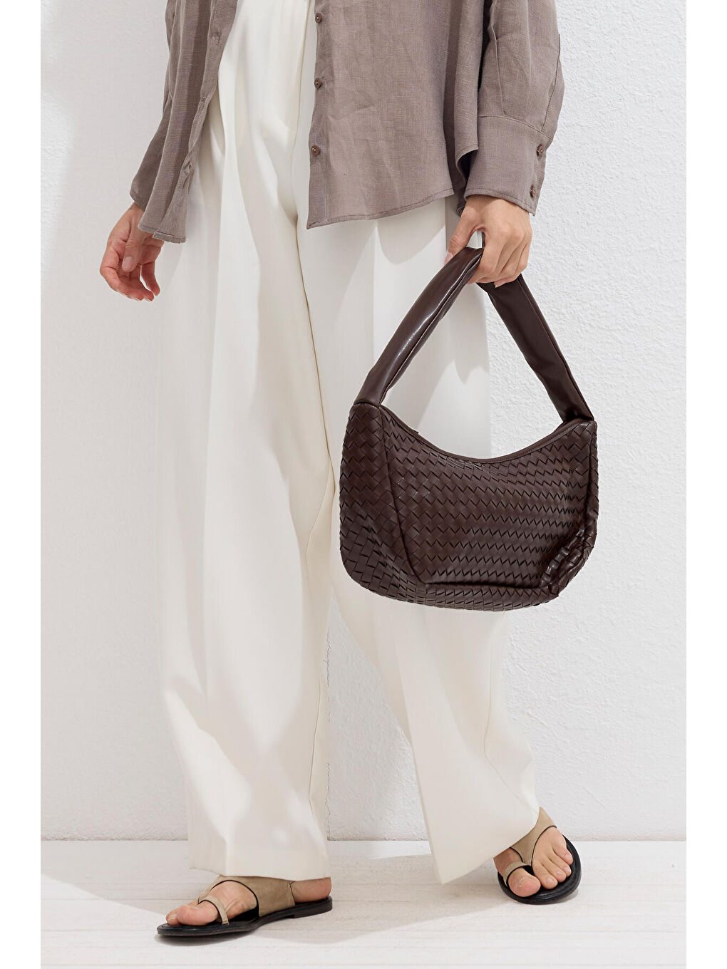 Kahverengi Frances Örgü Oval Çanta Acı Kahve-3