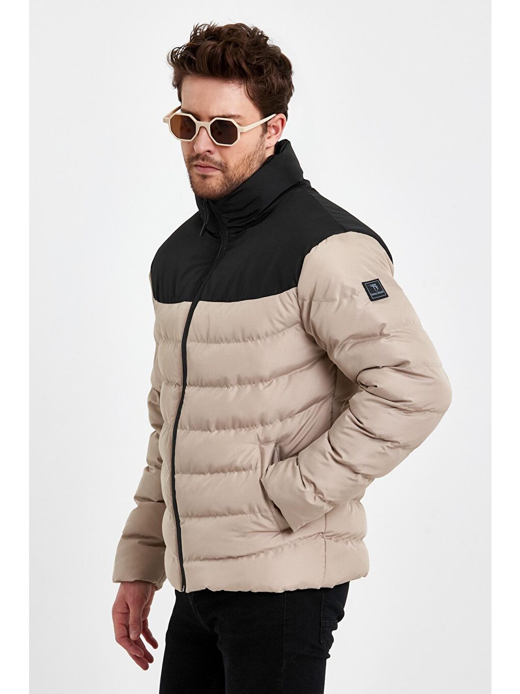 Erkek Siyah Bej Dolumlu Şişme Rahat Kesim Çift Renkli Fermuarlı Mont-3